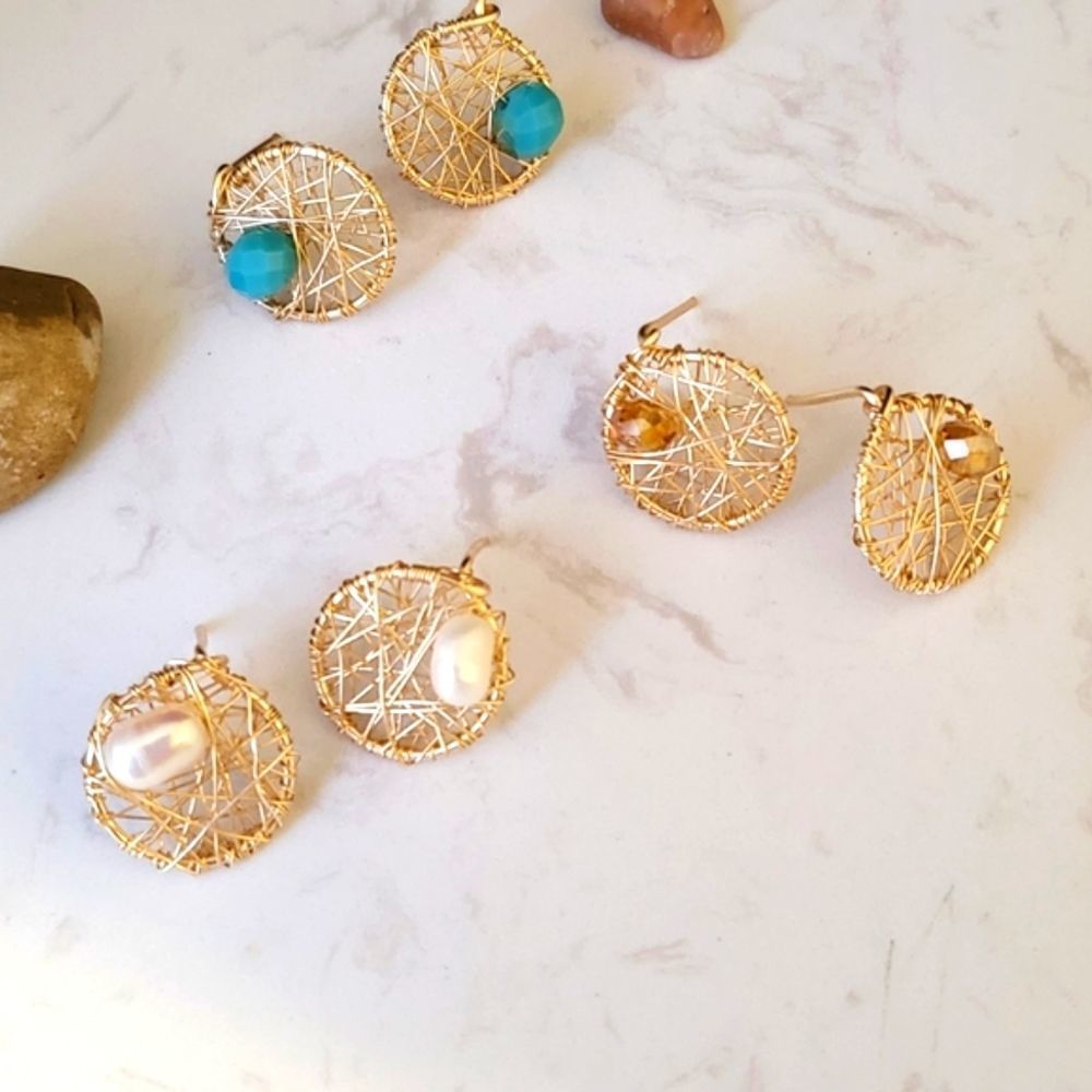 New handmade gold tone wire with crystals studs
